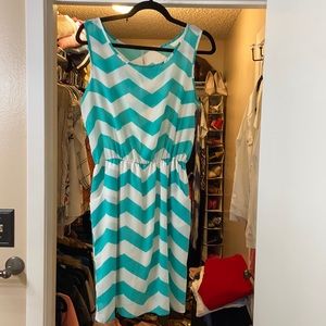 Cute chevron summer dress!